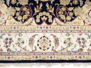 Dark Navy Floral 6x9 Indo-Nain Oriental Rug