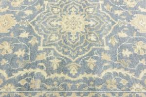 Muted Gray Floral 6x9Transitional Oriental Rug