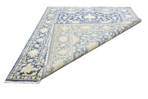 Muted Blue Floral 8x10 Transitional Oriental Rug