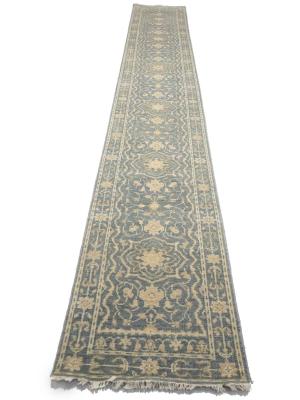 Muted Gray Floral 3x18 Transitional Oriental Runner Rug
