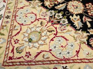Black Floral 5x8 Indo-Nain Oriental Rug