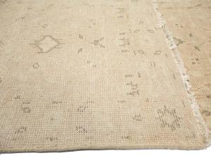 Muted Pinkish Beige Floral 2'6X17'10 Transitional Oriental Runner Rug