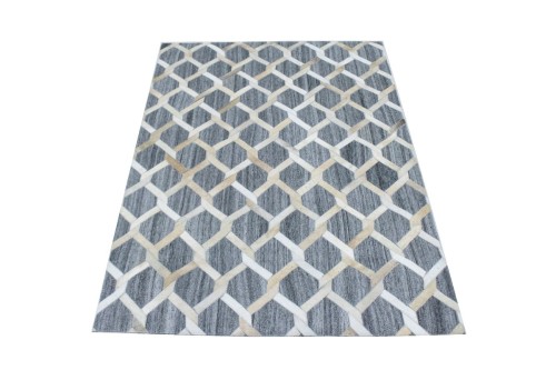 Gray Beige Geometric 4X6 Cowhide Patchwork Modern Rug