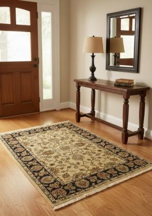 Cream & Charcoal Floral 4X6 Indo-Kashan Oriental Rug