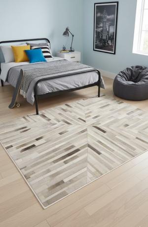 5'0 X 8'0 Gray Cowhide Hand Crafted Modern Leather Rug