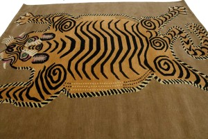 Tiger Khaki Tribal Pictorial 8X10 Fine Nepali Oriental Rug
