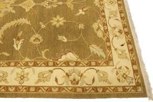 Khaki Floral 6'6X9'4 Sumak Oriental Area Rug