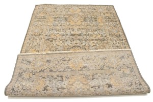 Multicolored Floral Transitional 5X8 Oriental Rug