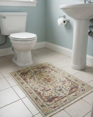 2'0 X 3'0 Cream Floral Hand Knotted Heriz Serapi Wool Rug