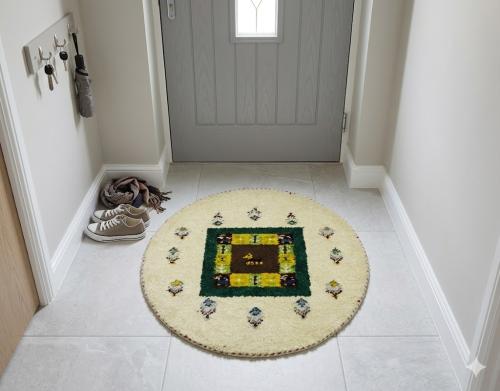 2'0 x 2'0 Hand Knotted Indo-Gabbeh Oriental Wool Round Rug