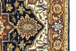Dark Navy Geometric 4X6 Heriz Serapi Oriental Rug