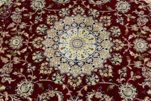 Red Floral 6X6 Indo-Nain Oriental Square Rug