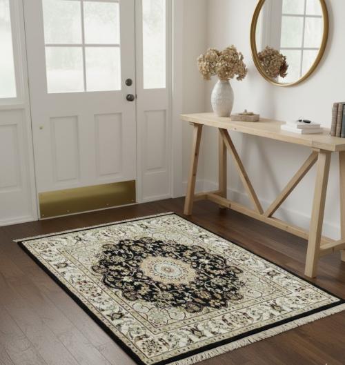 Dark Navy Floral 3X3 Indo-Nain Oriental Square  Rug