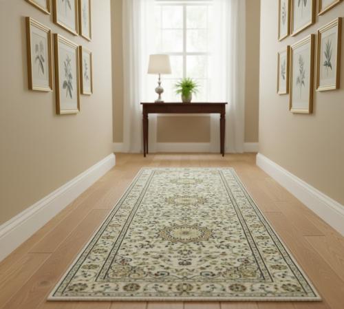 Cream Floral 2'7X8'4 Indo-Nain Oriental Runner Rug