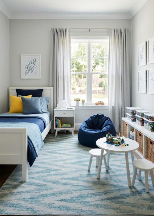 Blue & Cream Hand-Tufted 5X8 Modern Rug