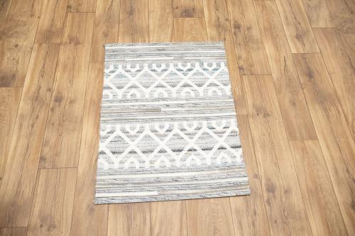 2'0 x 3'0 Hand-Tufted Multicolored Modern Oriental Wool Rug