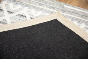2'0 x 3'0 Hand-Tufted Multicolored Modern Oriental Wool Rug