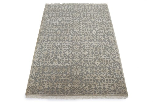 Hand-Carved Gray Extra Fine 6'x9' Modern Oriental Rug