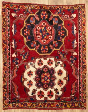 2'8 x 3'3 Hand Knotted Heriz Floral Persian Wool Rug