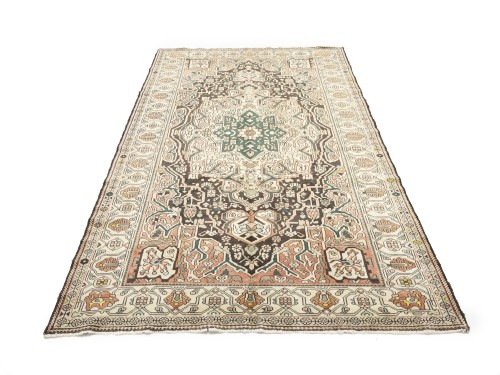 Semi Antique Muted Brown Floral 5'5X9'7 Vintage Oriental Rug