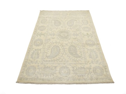 Beige Floral Chobi Peshawar 4X6 Pakistan Oriental Rug