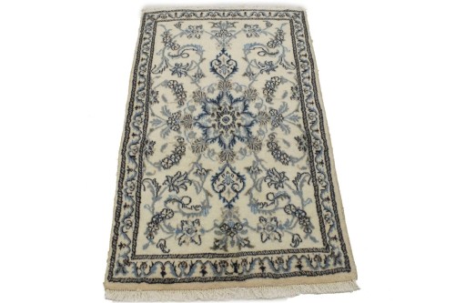 Cream Floral Classic 2'9X4'7 Nain Persian Rug