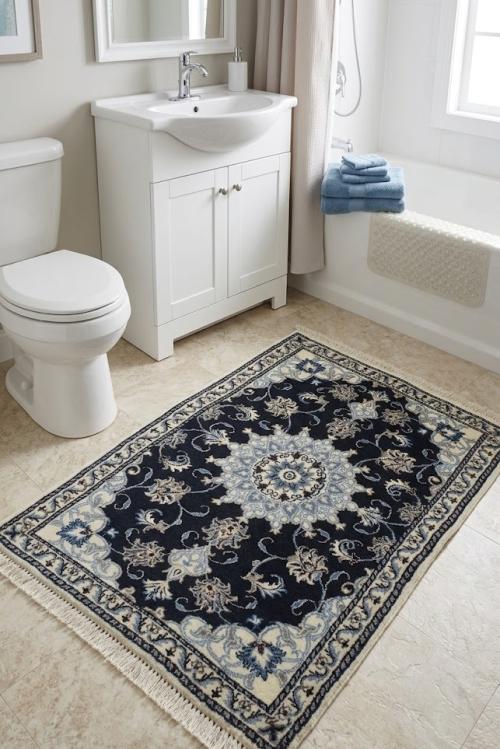 2'10 X 4'5 Floral Hand Knotted Navy Nain Persian Wool Rug