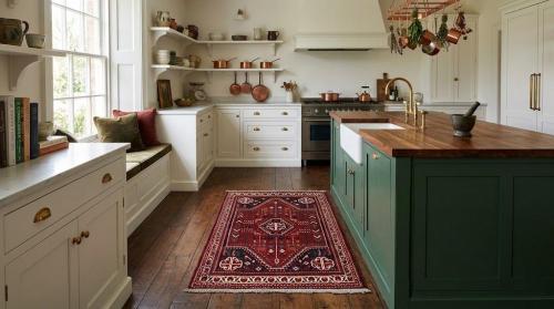 Red Tribal 3X5 Shiraz Persian Rug