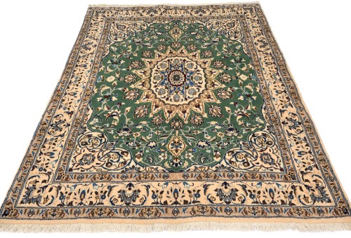 Vintage Floral Classic Green 5X6 Nain Persian Rug