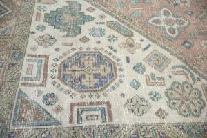9'1 x 12'3 Hand Knotted Distressed Floral Oriental Wool Rug