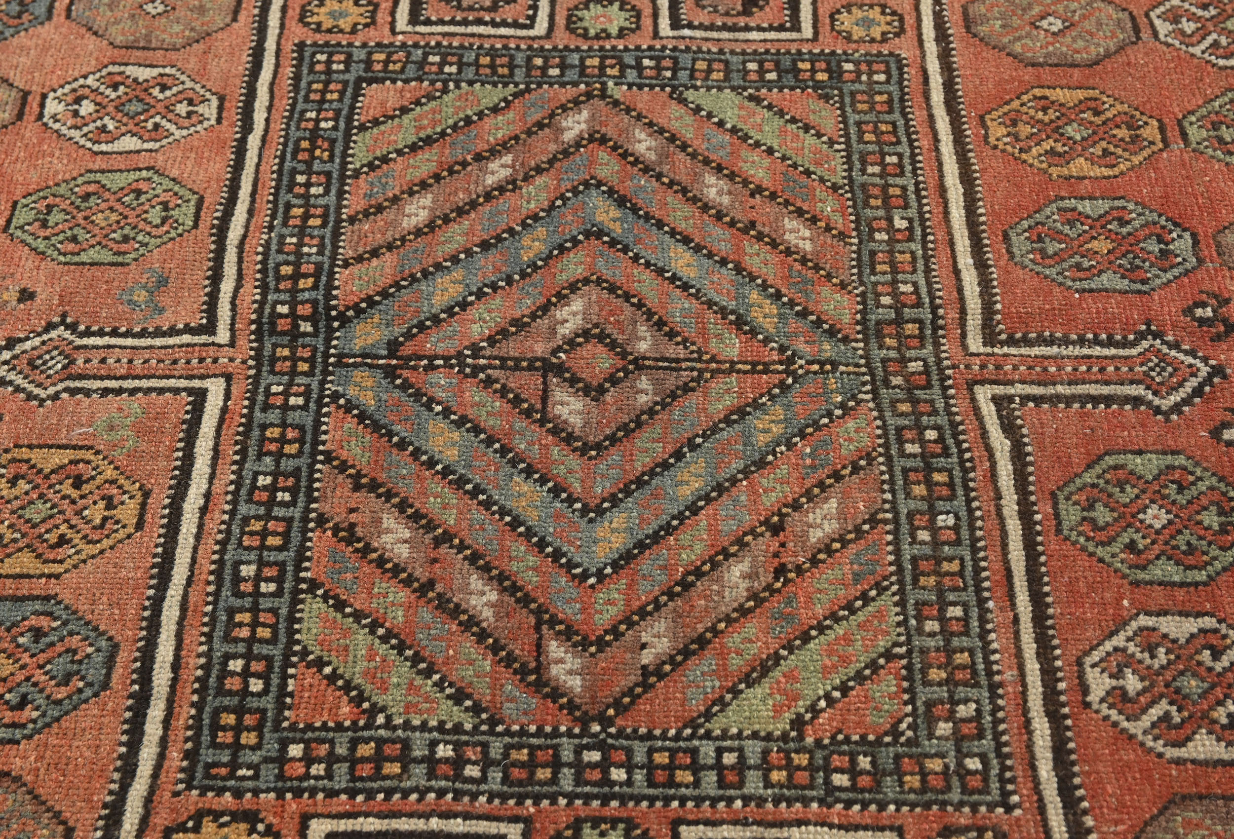 4'9x8'8 Hand Knotted Geometric Tribal Oriental Wool Rug - Image 5