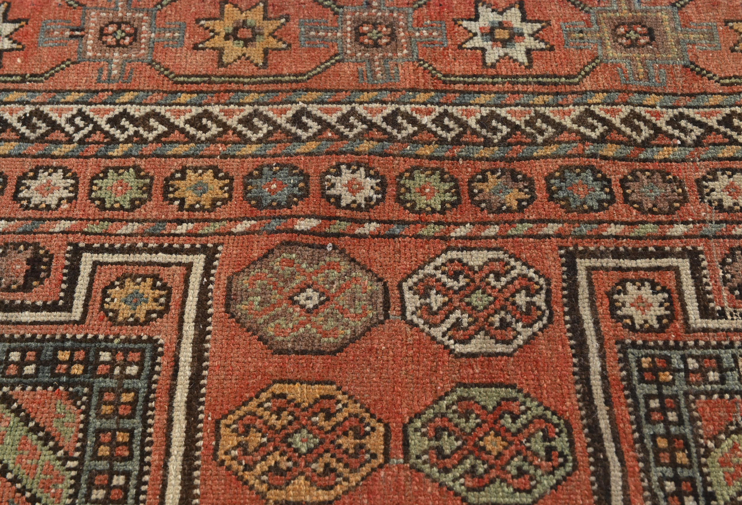 4'9x8'8 Hand Knotted Geometric Tribal Oriental Wool Rug - Image 7
