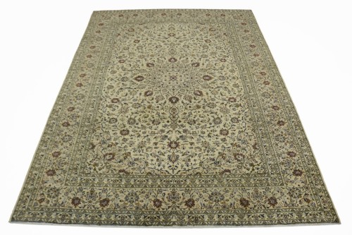 Vintage Beige Traditional 9'7" x 13'5" Kashan Persian Rug