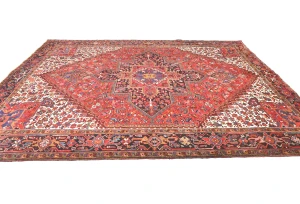 Vintage Red Floral 9'5 X 11 Heriz Persian Rug
