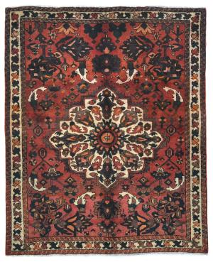 Vintage Red Tribal 5'6X6'9 Bakhtiari Persian Rug