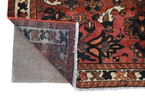 Vintage Red Tribal 5'6X6'9 Bakhtiari Persian Rug