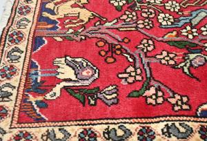 Vintage Red Pictorial 2X3 Hamedan Persian Rug