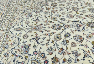 Vintage Cream Floral Traditional 8x11 Kashan Persian Rug