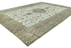 Vintage Cream Traditional Floral 8x11 Kashan Persian Rug