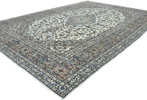 Vintage Cream Traditional Floral 8x11 Kashan Persian Rug