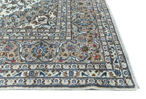 Vintage Cream Traditional Floral 8x11 Kashan Persian Rug