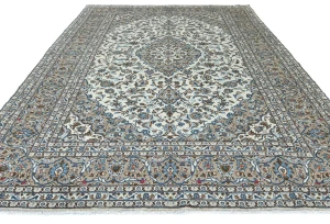 Vintage Cream Traditional Floral 8x11 Kashan Persian Rug