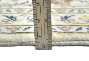 Vintage Cream Traditional Floral 8x11 Kashan Persian Rug