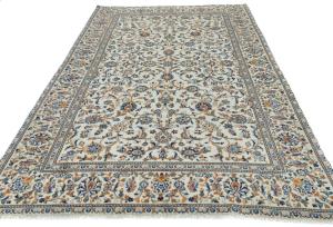 Vintage Cream Traditional 6'2X9'7 Kashan Persian Rug