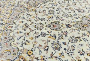Vintage Cream Floral Traditional 6'4X9'6 Kashan Persian Rug