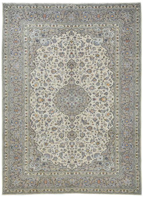 Vintage Cream Traditional 8x11 Kashan Persian Rug