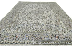 Vintage Cream Traditional 8x11 Kashan Persian Rug