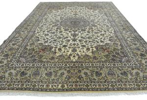 Vintage Cream Traditional 8x11 Kashan Persian Rug