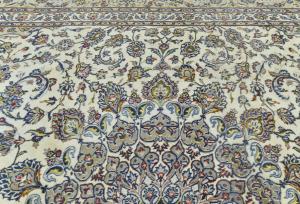 Vintage Cream Traditional 8x11 Kashan Persian Rug
