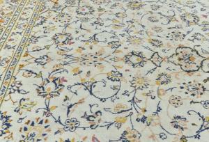Vintage Cream Floral Traditional 8X11 Kashan Persian Rug